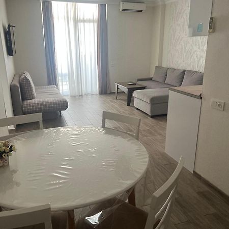 Seaview Panoramic Apartments Orbi Sea Towers Batumi Eksteriør billede