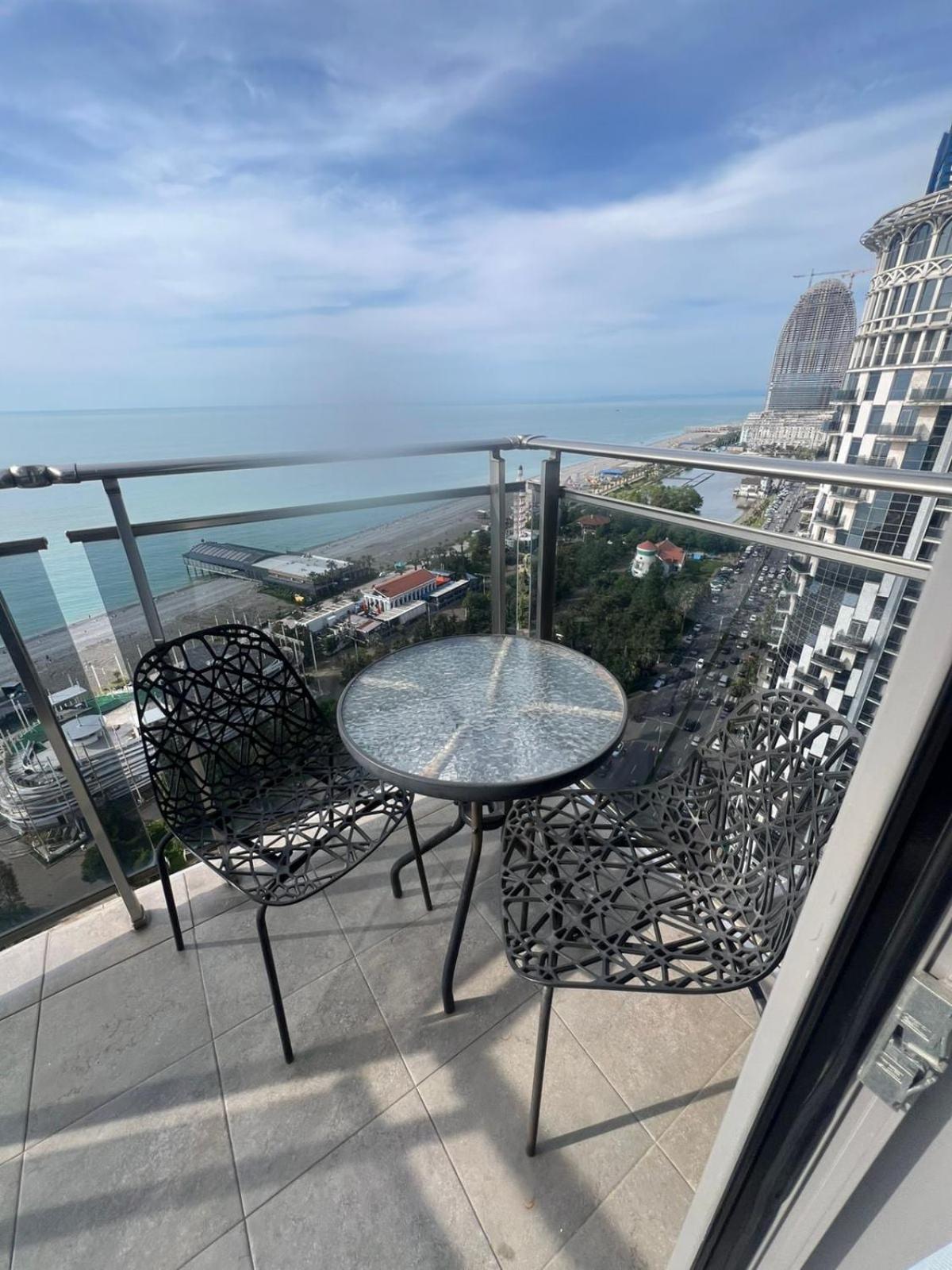 Seaview Panoramic Apartments Orbi Sea Towers Batumi Eksteriør billede