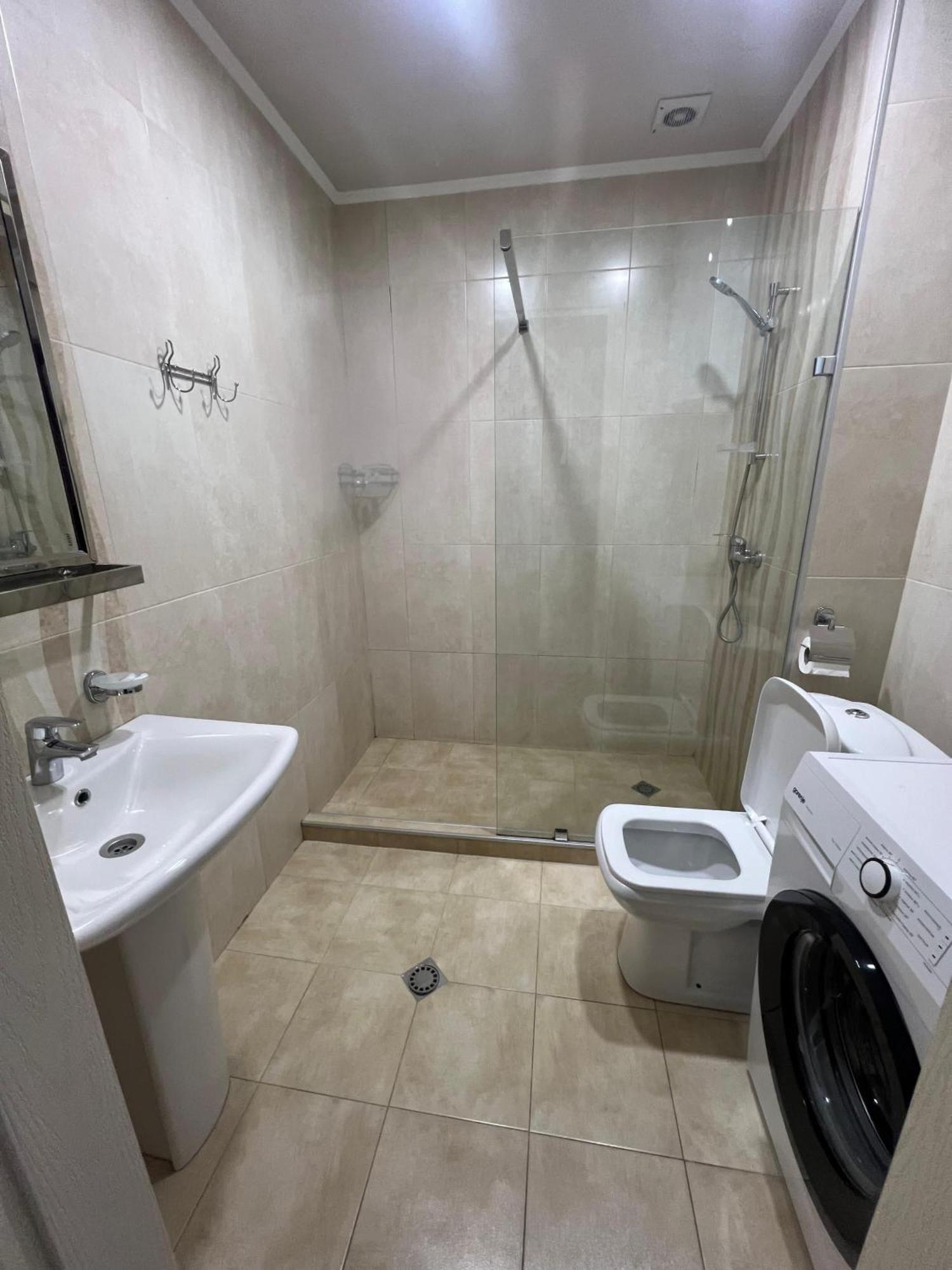 Seaview Panoramic Apartments Orbi Sea Towers Batumi Eksteriør billede